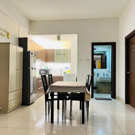 Regalia Spritz Empire Hostel 吉隆坡 外观 照片