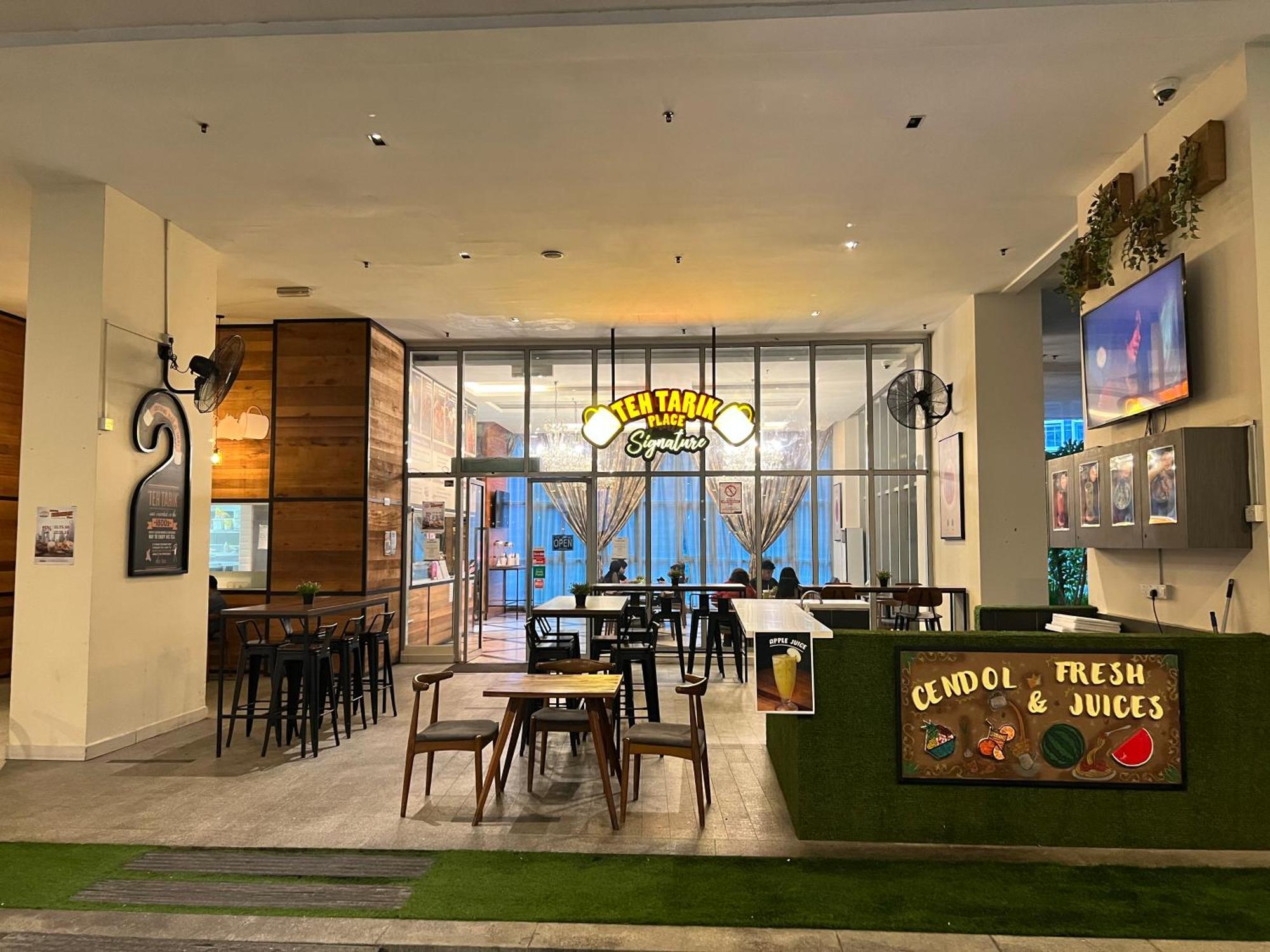 Regalia Spritz Empire Hostel 吉隆坡 外观 照片