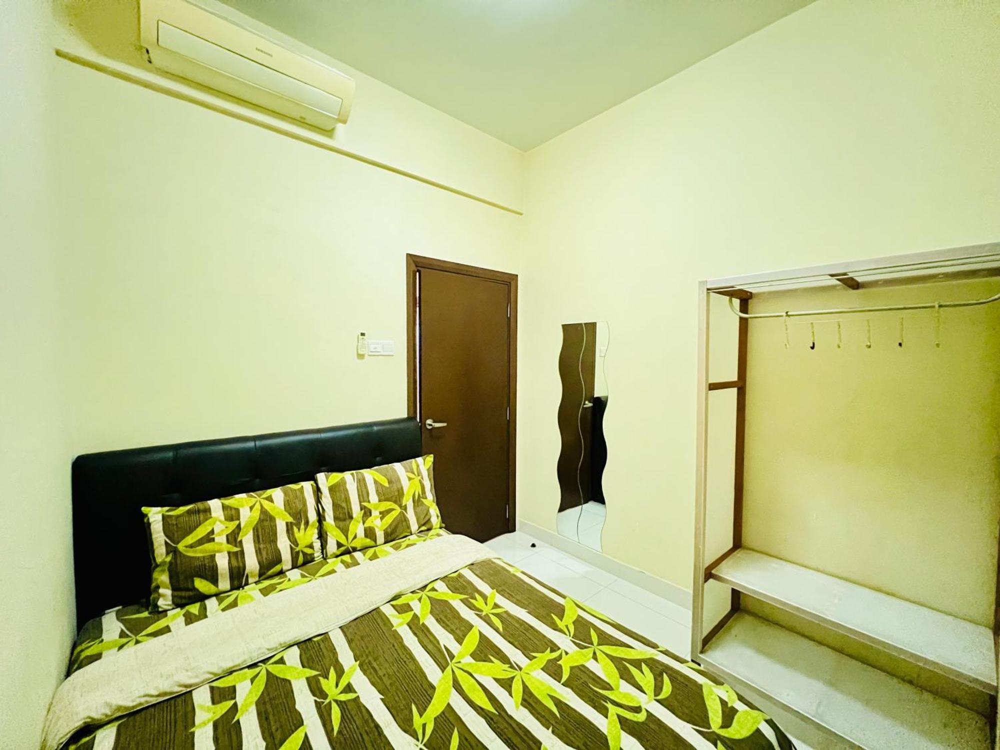 Regalia Spritz Empire Hostel 吉隆坡 外观 照片